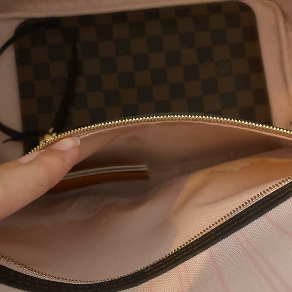Louis Vuitton Neverfull mm - Picture 3 of 16